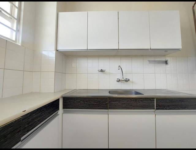 1 BEDROOM APARTMENT FOR SALE IN PARKTOWN
